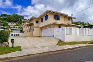 2222 Mahalo St, Honolulu, HI 96817 - Photo 1