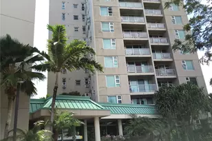 215 N King St, Honolulu, HI 96817 - Photo 1