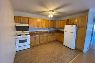 813 Bannister St, Honolulu, HI 96819 - Photo 1