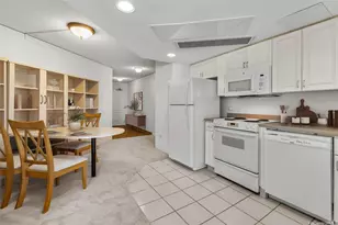 1314 Kalakaua Ave, Honolulu, HI 96826 - Photo 1