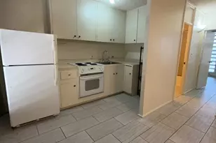 1660 Kalakaua Ave, Honolulu, HI 96826 - Photo 1