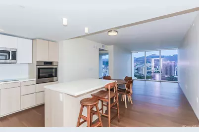 888 Kapiolani Boulevard #3111, Honolulu, HI 96814 - Photo 1