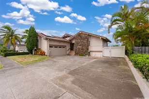 1059 Kaumoku St, Honolulu, HI 96825 - Photo 1