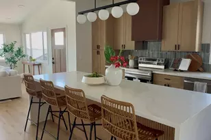 99-1052 Manako Pl, Aiea, HI 96701 - Photo 1