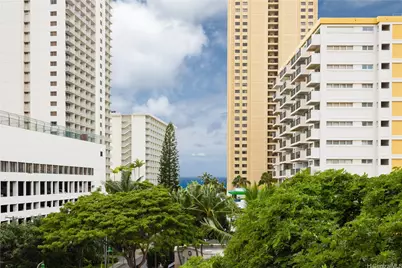 222 Liliuokalani Avenue #701, Honolulu, HI 96815 - Photo 1