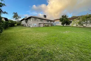 99-1215 Aiea Heights Dr, Aiea, HI 96701 - Photo 1