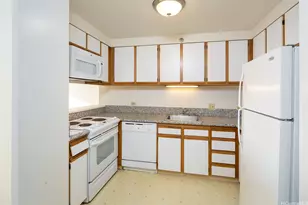 747 Wiliwili St, Honolulu, HI 96826 - Photo 1