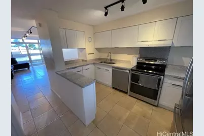 500 University Avenue #528, Honolulu, HI 96826 - Photo 1