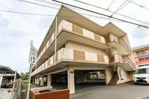 1626 Frog Ln, Honolulu, HI 96817 - Photo 1