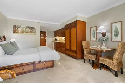 2045 Kalakaua Avenue #118, Honolulu, HI 96815 - Photo 1