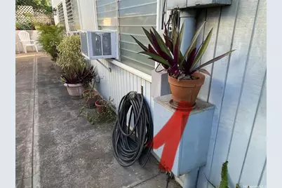 3313 Monsarrat Avenue, Honolulu, HI 96815 - Photo 1