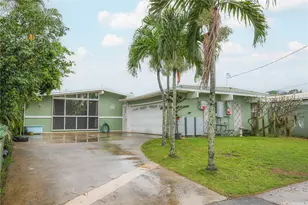 951 Holoholo St, Kailua, HI 96734 - Photo 1