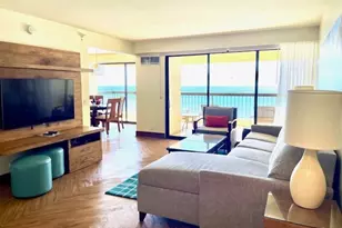 2470 Kalakaua Ave, Honolulu, HI 96815 - Photo 1