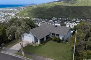944 Kaahue St, Honolulu, HI 96825 - Photo 1
