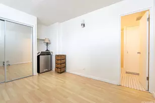 2421 Ala Wai Blvd, Honolulu, HI 96815 - Photo 1