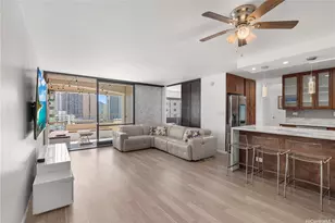 225 Kaiulani Ave, Honolulu, HI 96815 - Photo 1