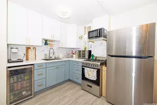 454 Namahana St, Honolulu, HI 96815 - Photo 1