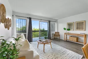 98-1451 Kaahumanu St, Aiea, HI 96701 - Photo 1