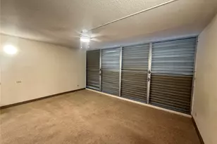 952 Ahana St, Honolulu, HI 96814 - Photo 1