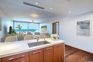 1555 Kapiolani Blvd, Honolulu, HI 96814 - Photo 1