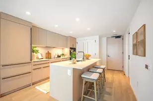 333 Ward Ave, Honolulu, HI 96814 - Photo 1
