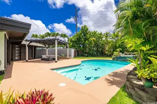 7081 Kalanianaole Hwy, Honolulu, HI 96825 - Photo 1