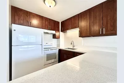 55 S Kukui Street #D2813, Honolulu, HI 96813 - Photo 1