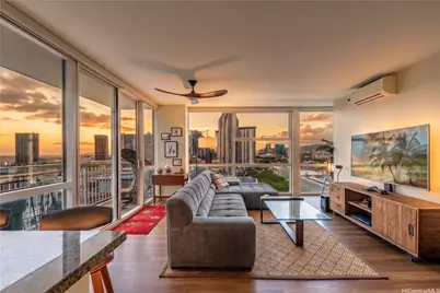 909 Kapiolani Boulevard #1804, Honolulu, HI 96814 - Photo 1