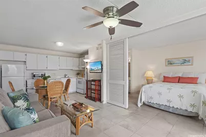 2240 Kuhio Avenue #1114, Honolulu, HI 96815 - Photo 1