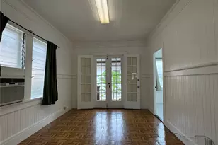943 9th Ave, Honolulu, HI 96816 - Photo 1