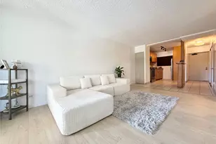 2488 Kapiolani Blvd, Honolulu, HI 96826 - Photo 1