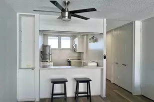 780 Amana St, Honolulu, HI 96814 - Photo 1