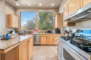 19 Boulder Cir, Santa Clara, UT 84765 - Photo 14