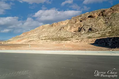 3261 S Cliffs Dr #31, Hurricane, UT 84737 - Photo 2