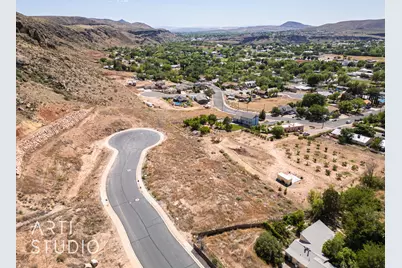 235 N 200 E, La Verkin, UT 84745 - Photo 4