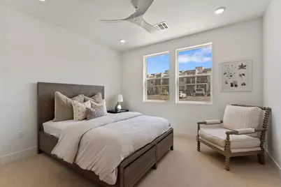747 W Periwinkle Ln #301, Saint George, UT 84790 - Photo 12