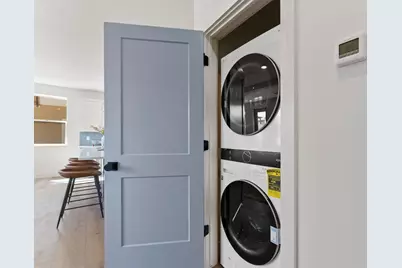 747 W Periwinkle Ln #301, Saint George, UT 84790 - Photo 8