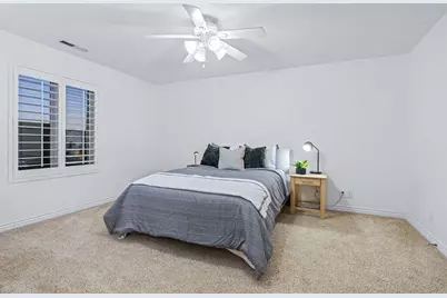 1021 W Churrea St, Washington, UT 84780 - Photo 32