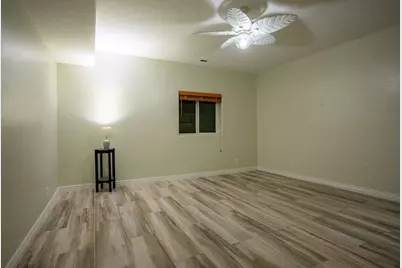 1021 W Churrea St, Washington, UT 84780 - Photo 46