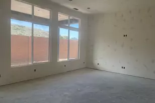 2223 W 380 S, Hurricane, UT 84737 - Photo 2