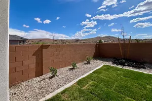 2826 E Smith Crk Dr, Washington, UT 84780 - Photo 30
