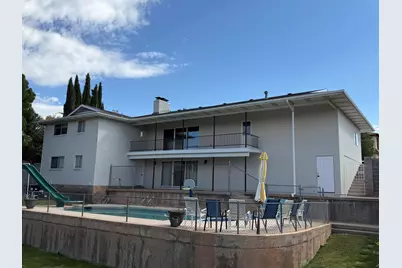 722 Staheli Dr, Washington, UT 84780 - Photo 2