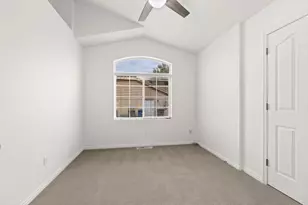 1305 E Riverside Dr, Saint George, UT 84790 - Photo 18