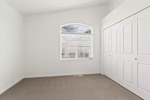 1305 E Riverside Dr, Saint George, UT 84790 - Photo 20