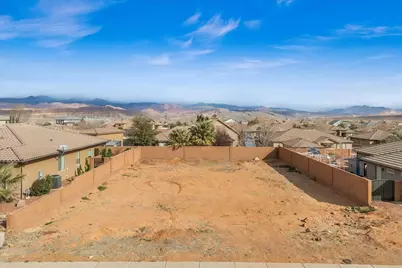 4076 W 2700 S, Hurricane, UT 84737 - Photo 2