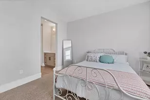 219 W Elinor Ln, Washington, UT 84780 - Photo 42