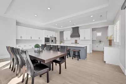 219 W Elinor Ln, Washington, UT 84780 - Photo 16