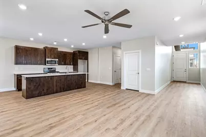 2691 W 625 N #4, Hurricane, UT 84737 - Photo 6