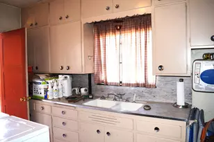 255 S Center St, Circleville, UT 84723 - Photo 22