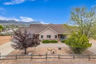 736 Dammeron Valley Dr, Dammeron Valley, UT 84783 - Photo 2